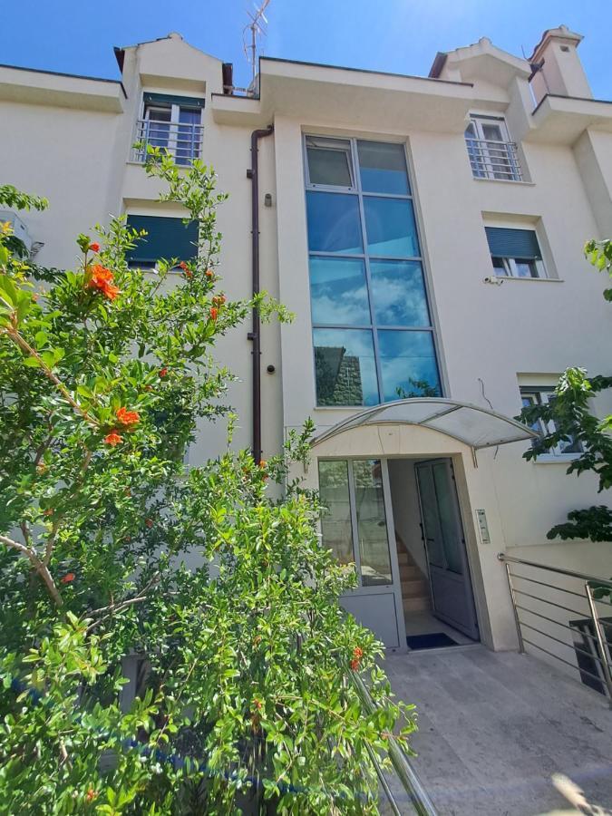 Apartman Emanuela سبليت المظهر الخارجي الصورة